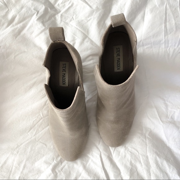 Steve Madden Bootie - Picture 2 of 6